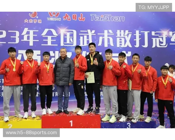 中国队荣获世界中学生武术锦标赛团体冠军 展现强大实力与风采 中国队荣获世界中学生武术锦标赛团体冠军 展现强大实力与风采